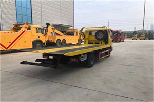 西四非事故拖车