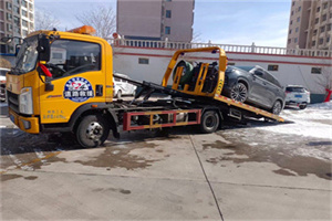 西四救援拖车费用怎么算